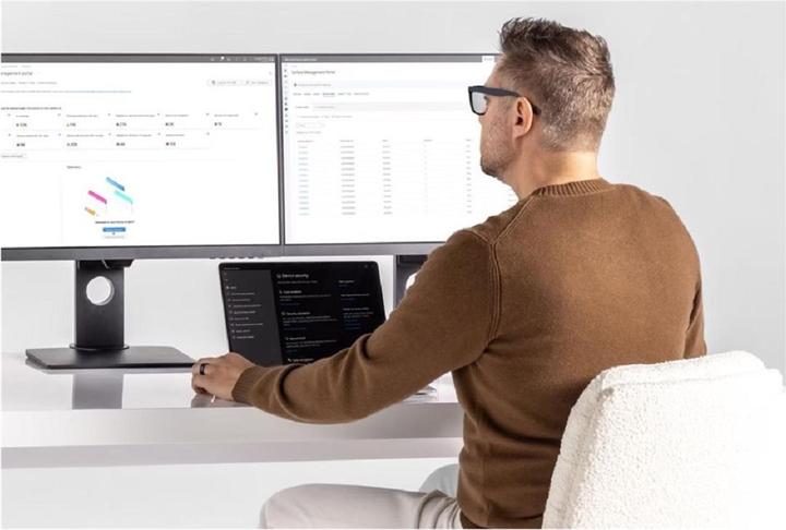 Produktbild Microsoft Surface Laptop 7. Edition (Intel) for business – Copilot+ PC (15", Intel Core 2 Duo, 16 GB, 512 GB, DE)