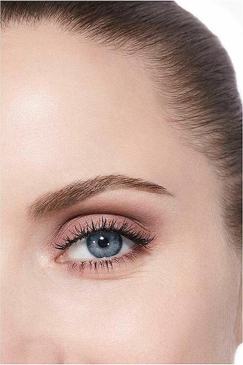 Actual product image Chanel Les Quatre Ombres No 328 (328)