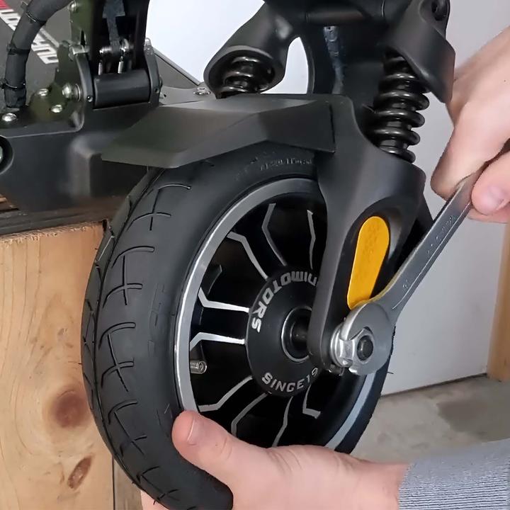 Produktbild Avizar 8.5 Zoll Tubeless-Reifen