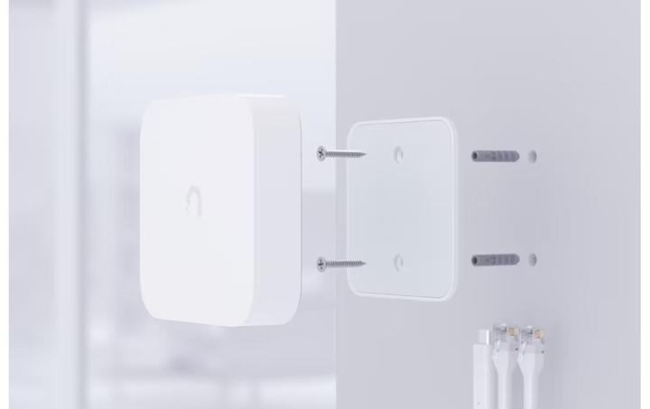 Actual product image Ubiquiti Floating Mount for UniFi Express and UXG Lite (Wall mount)