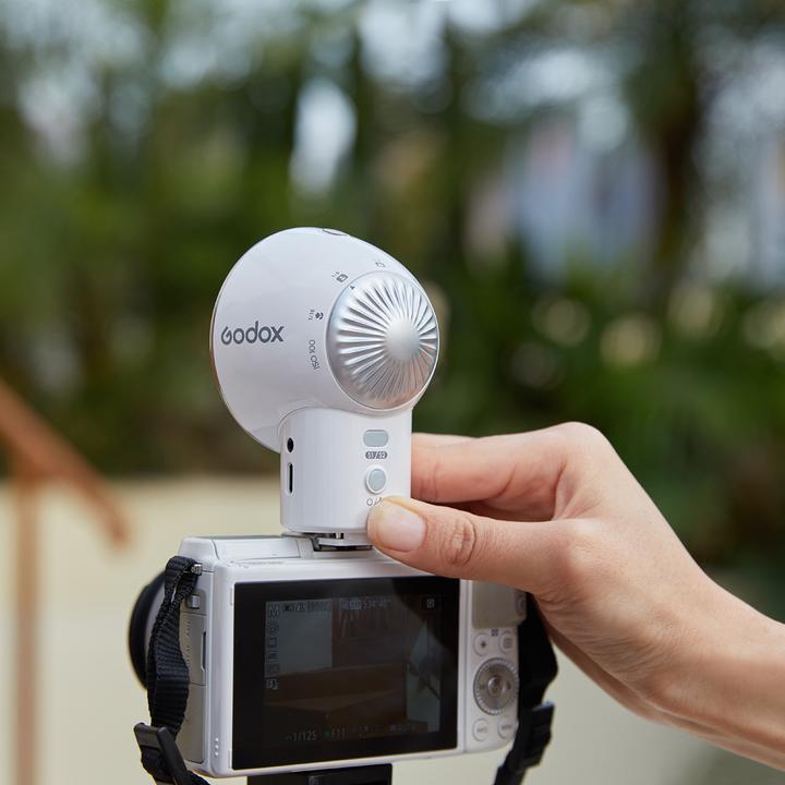 Image du produit Godox Retro-Kamerablitz (Olympus, Fujifilm, Canon, Sony, Nikon)