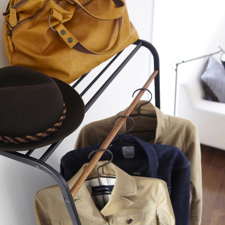 Actual product image Yamazaki Leaning coat rack with shelf TOWER