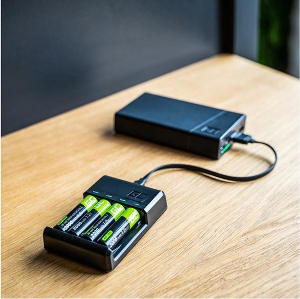 Produktbild GreenCell VitalCharger (GRSETGC01) (4 Stk., AA, 2000 mAh, Akku)