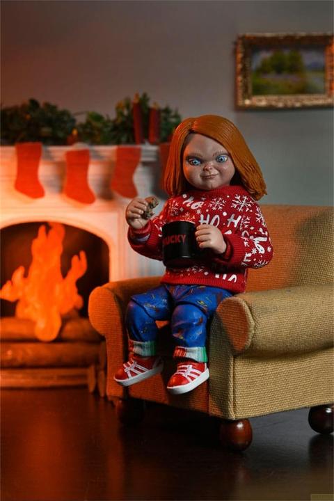 Image du produit Neca Chucky La Poupée Tueuse Figurine Ultimate Chucky (Holiday Edition) 18 cm