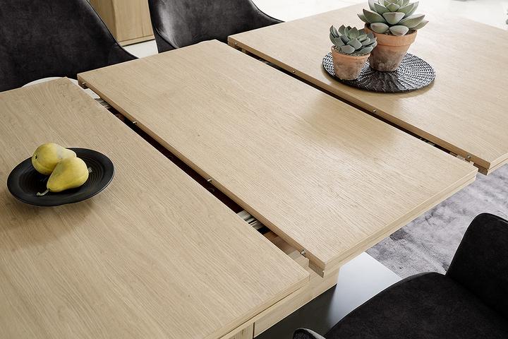 Actual product image Robas Lund Barcelona (220 x 100 x 77 cm)