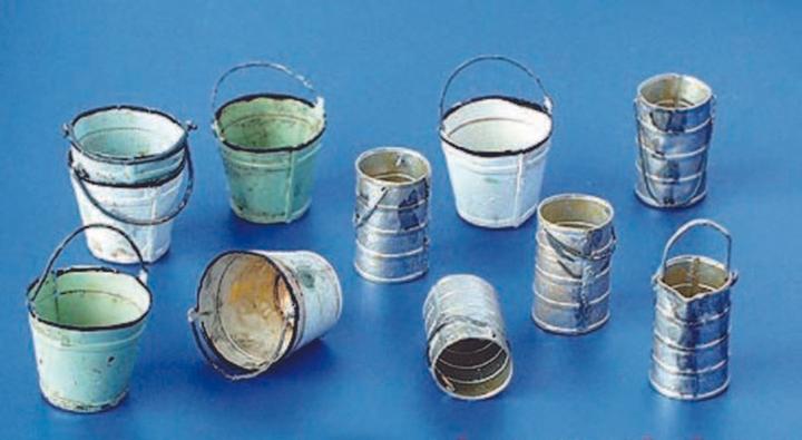 Actual product image Plus Model Metal cans and buckets