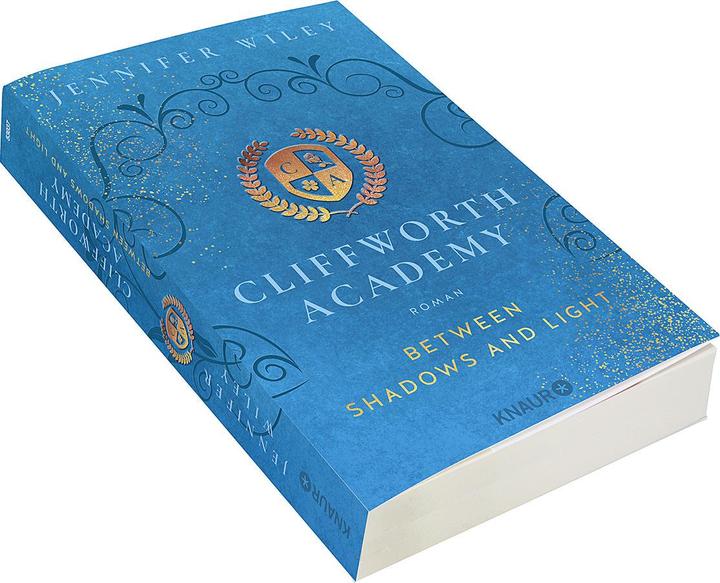 Produktbild Cliffworth Academy – Between Shadows and Light (Deutsch, Jennifer Wiley, 2024)