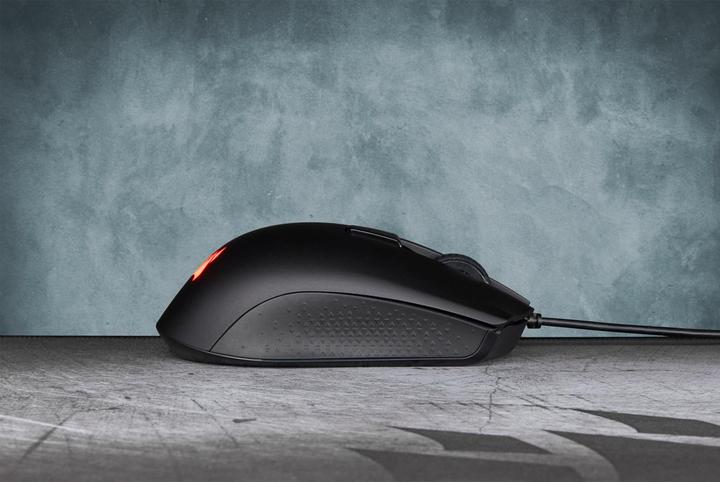 Actual product image Corsair Harpoon RGB Pro (Cable)