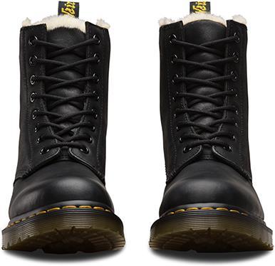 Actual product image Dr. Martens 1460 Serena (41)
