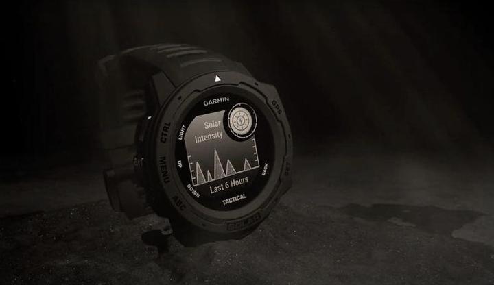 Immagine prodotto Garmin Istinto solare tattico (45 mm)