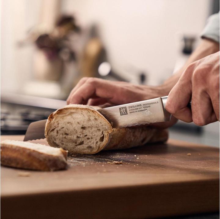 Actual product image Zwilling Professional S (20 cm)