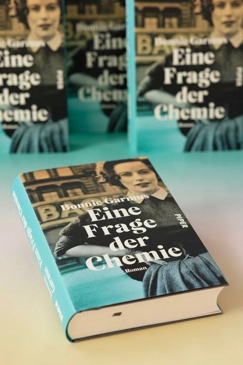 Immagine prodotto Eine Frage der Chemie (Tedesco, Bonnie Garmus, 2022)