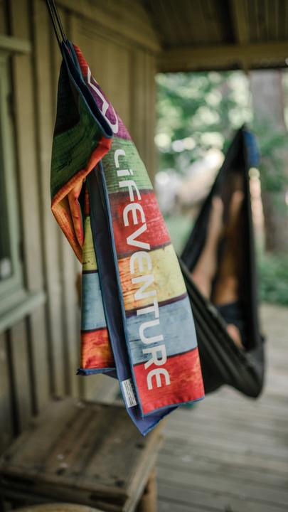 Image du produit Lifeventure Serviette de toilette recyclée SoftFibre Trek, planches à rayures, géante (150 x 90 cm)