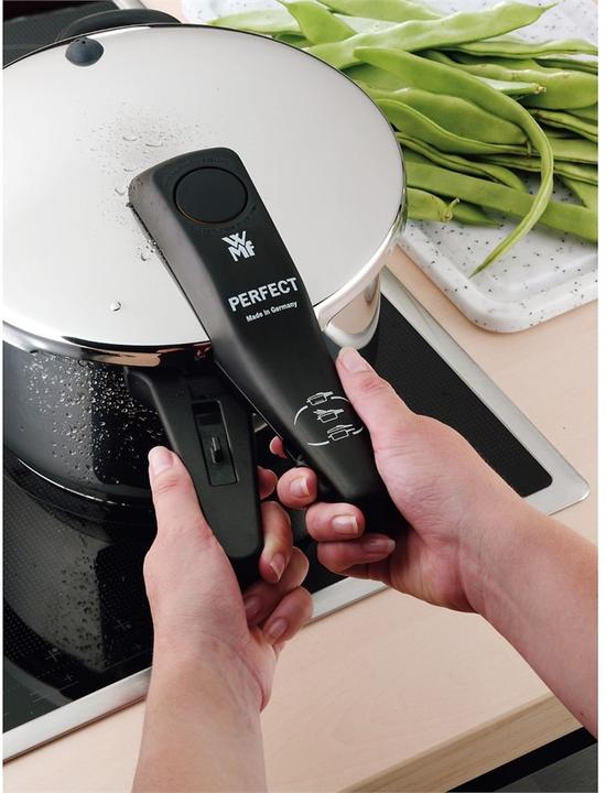 Produktbild WMF Dampfkochtopf Perfect (22 cm, Dampfkochtopf, Edelstahl)