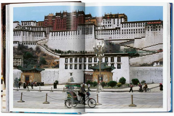 Produktbild Living in Asia. 40th Ed (Deutsch, Französisch, Englisch, Sunil, Reto Guntli, Sunil Sethi, Sethi, 2024)