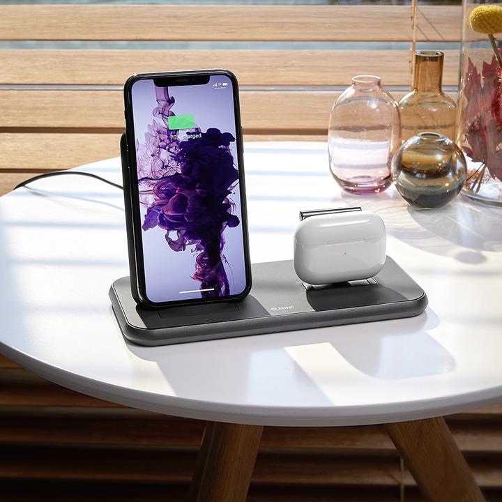 Actual product image Zens Aluminium Dual Wireless Charger + Dock (20 W)
