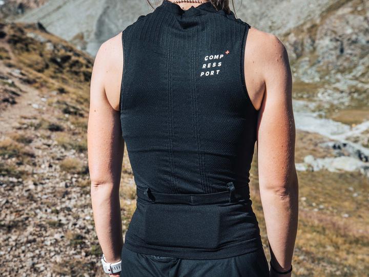 Actual product image Compressport Trail Postural Tank Top Woman (XS)