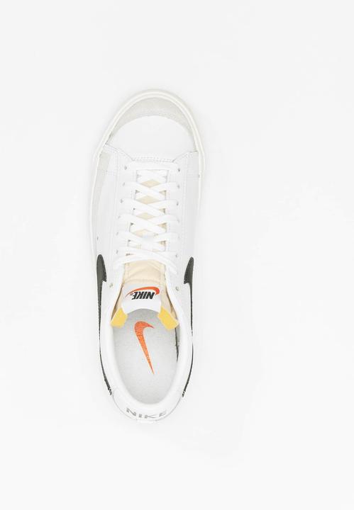 Produktbild Nike Blazer Low 77 Schuhe - 107255 (39)