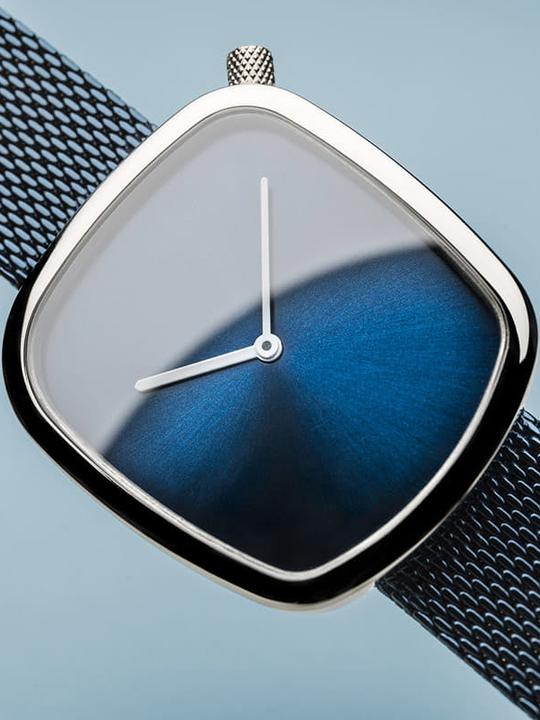Actual product image Bering Classic (Analogue wristwatch, 34 mm)