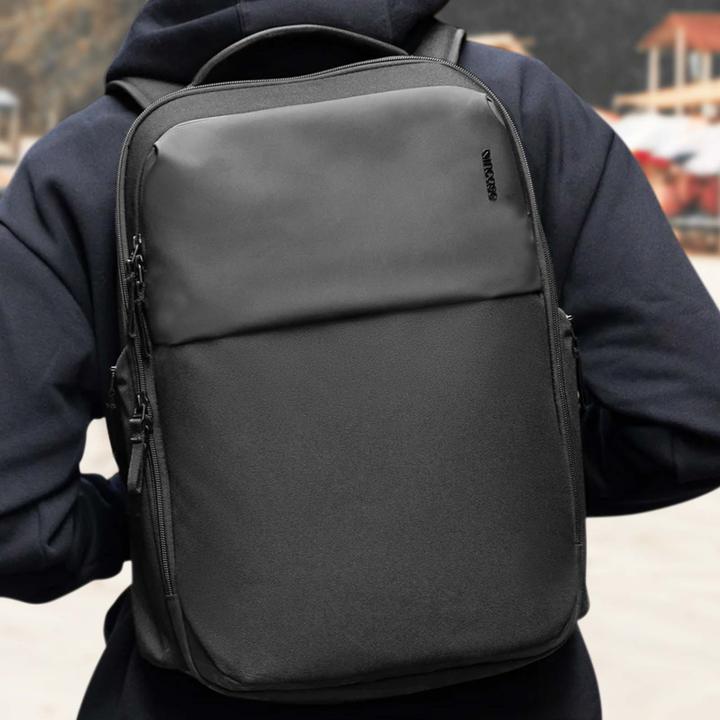Actual product image Incase A.R.C. Daypack (19.50 l)