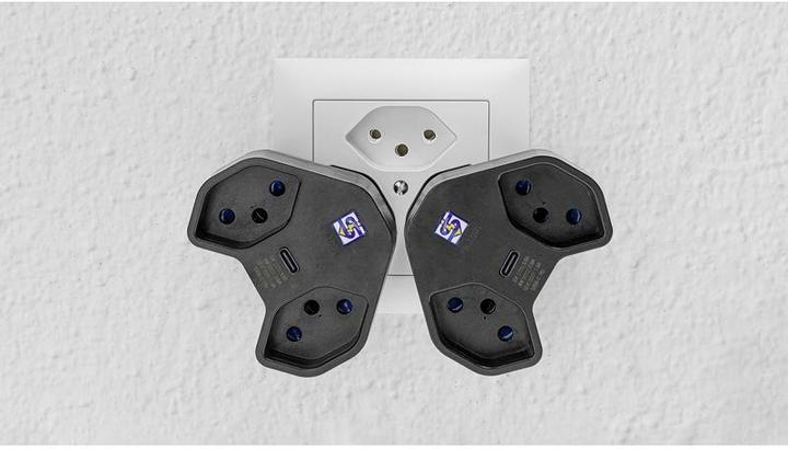 Produktbild Steffen Mehrfachadapter MANTA 2xT13 + 1xUSB-C PD drehbar 320° sw (USB-C, 3 x)