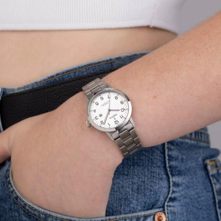 Actual product image Festina Titanium (Analogue wristwatch, 32 mm)