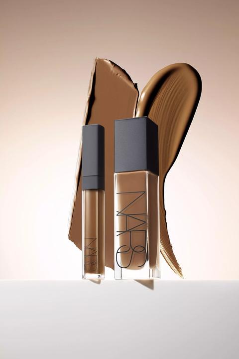Immagine prodotto NARS Cosmetics Fondotinta Radioso Naturale Longwear (Namibia)