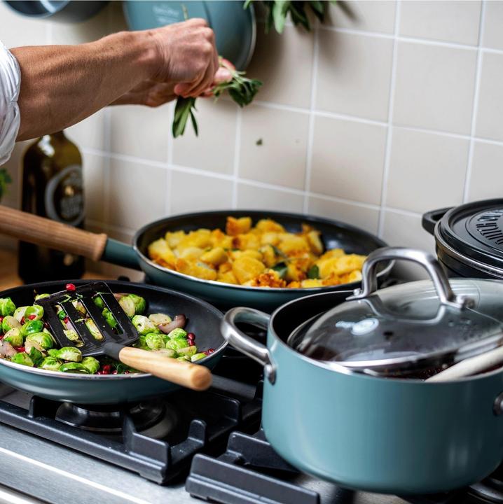 Actual product image Greenpan Mayflower hapjespan met deksel 24 cm - inductie - anti-aanbak - PFAS-vrij (Frying pan, Aluminium)