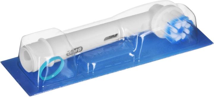 Actual product image Oral-B Starter Pack (Oscillating toothbrush)