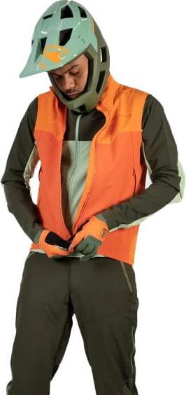 Actual product image Endura MT500 Spray Vest (L)