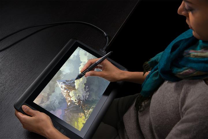 Actual product image Wacom Cintiq 13HD, DE (13.30", 5080 lpi)