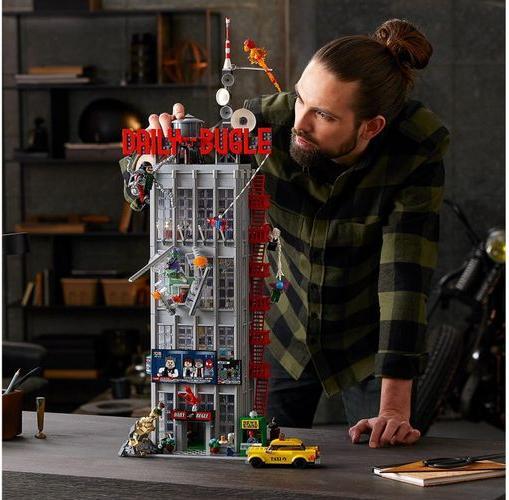 Actual product image LEGO Daily Bugle (76178, LEGO Marvel, LEGO Rare Sets)