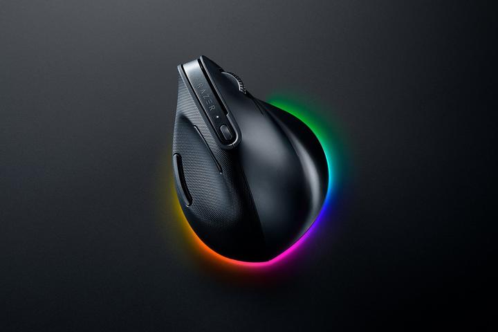 Actual product image Razer Pro Click V2 Vertical Edition (Wireless, Cable)
