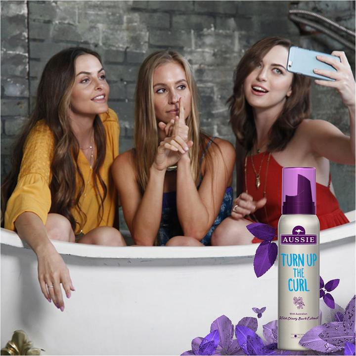 Produktbild Aussie Turn Up the Curl (150 ml, Lockenschaum)
