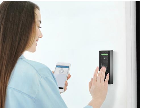 Produktbild 2N Access Unit M Bluetooth & RFID (Ethernet, Bluetooth)