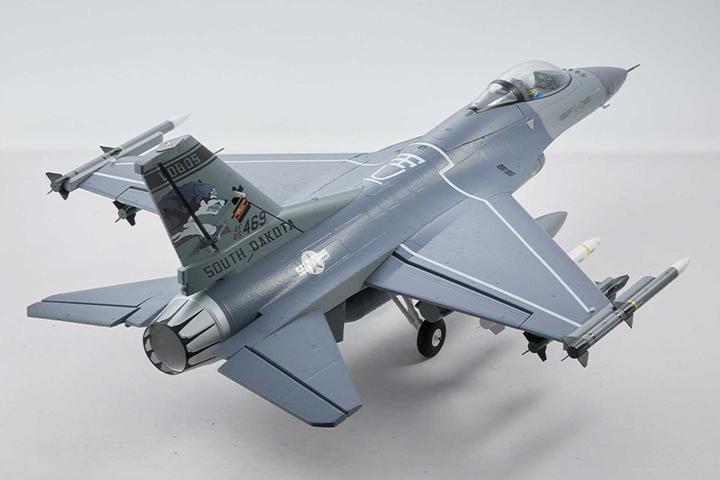 Image du produit FMS F16 EDF 64 PNP grau - 74 cm (Avion à réaction)