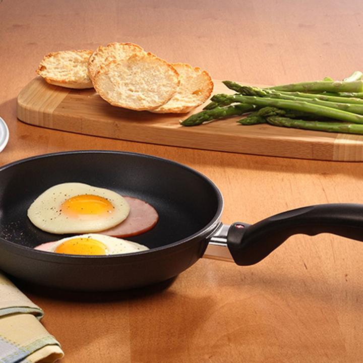 Actual product image Swiss Diamond Frying Pan Set 2-pcs CLASSIC XD Black (26 cm, Frying pan, Cast aluminium)