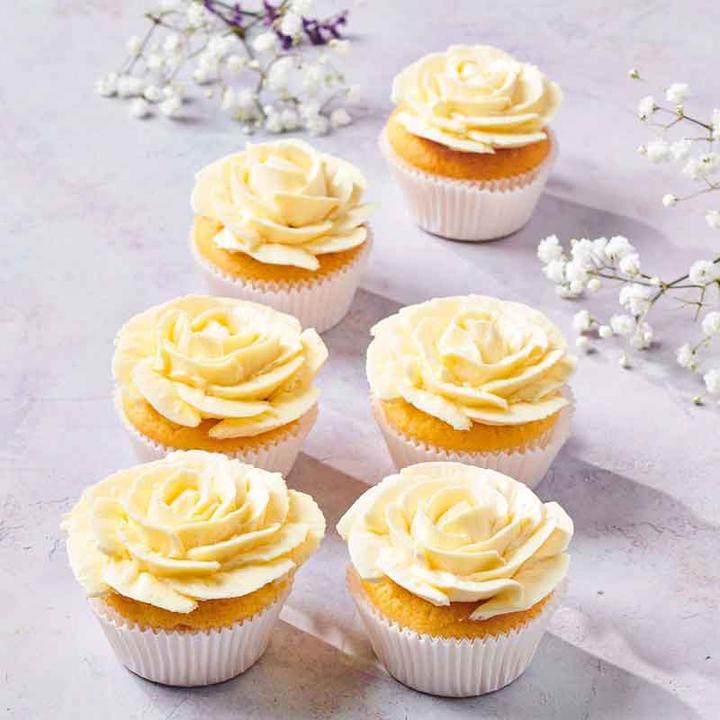 Image du produit FunCakes Mélange de crème au beurre meringuée suisse, 800 g (800 g)