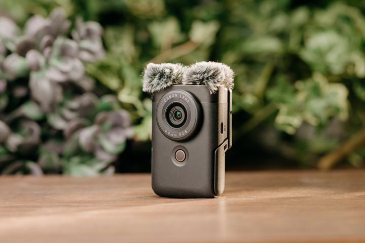 Produktbild Canon PowerShot V10 Erweitertes Vlogging-Kit (20.90 Mpx, 30p)