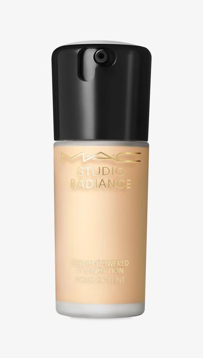 Image du produit MAC Cosmetics M.A.C. Studio Rad Serum Pow Fond de Teint NC15 (NC15)