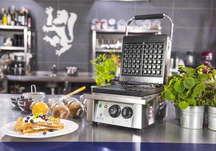 Actual product image Royal Catering Waffle maker - 2,000 watts - Rectangular