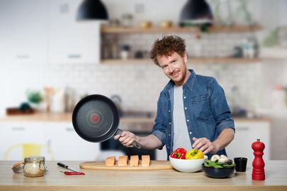Actual product image Tefal G2550802 (32 cm, Frying pan, Cast aluminium)