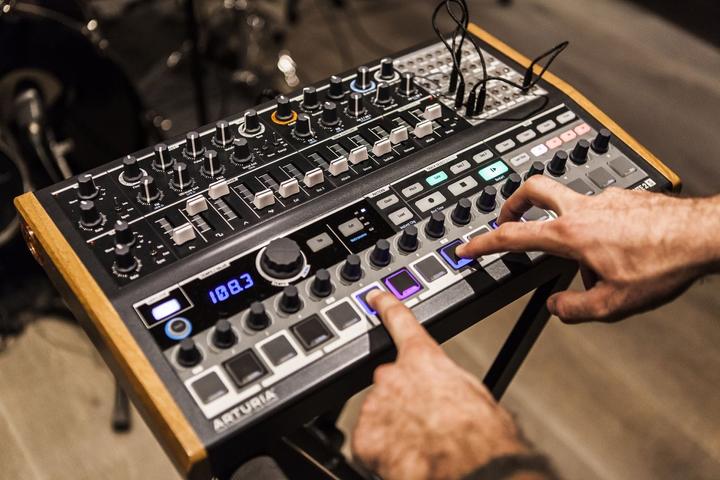 Produktbild Arturia MiniBrute 2S
