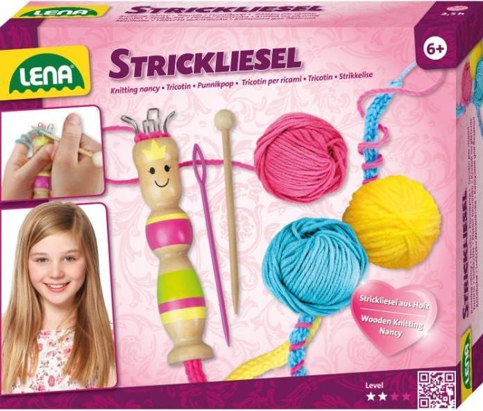 Lena Strickliesel