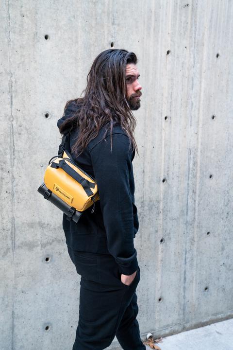 Actual product image Wandrd Rogue Sling (Camera shoulder bag, Camera hip bag, 3 l)