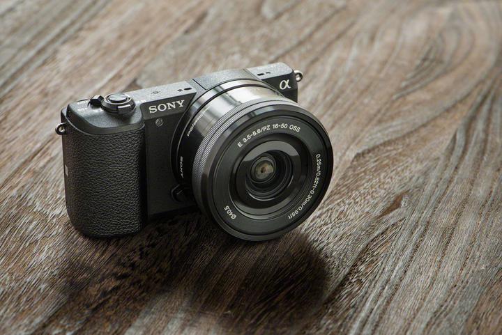 Produktbild Sony Alpha 5100 Kit (16 - 50 mm, 24.30 Mpx, APS-C / DX)