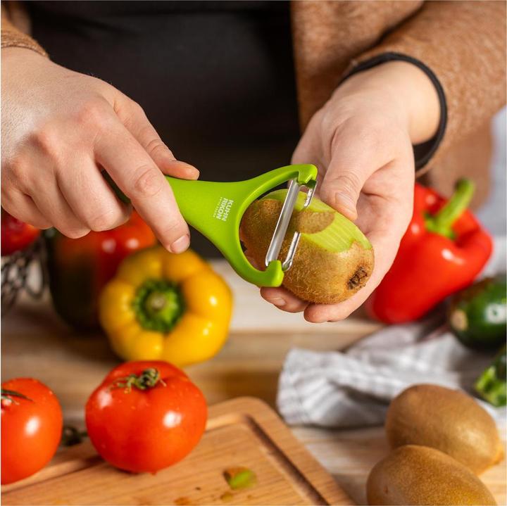 Actual product image Kuhn Rikon Peeler piranha serrated green