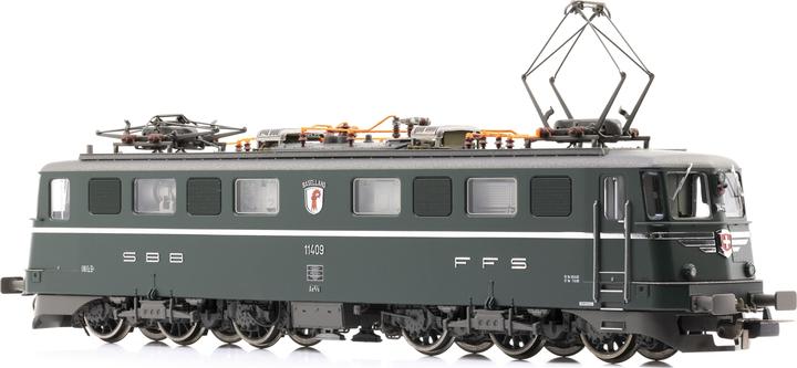 Actual product image Piko SBB Canton locomotive Ae 6/6 11409 BASELLAND green Ep. IV DC (Track H0)