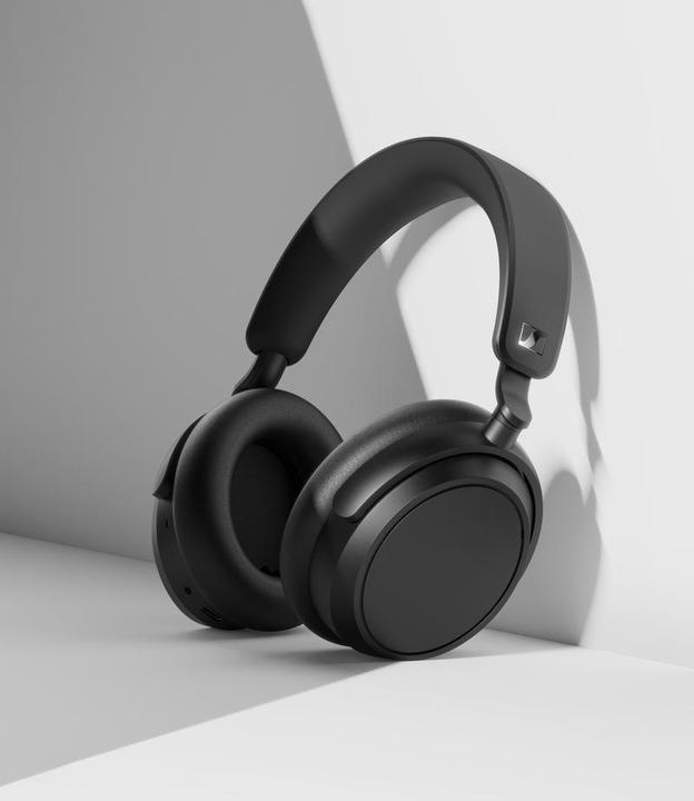 Actual product image Sennheiser Accentum Plus (ANC, 50 h, Wireless)