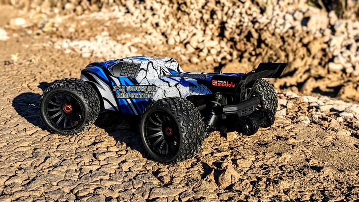 Actual product image DF-Models Z-10 Competition Truggy Brushed RTR